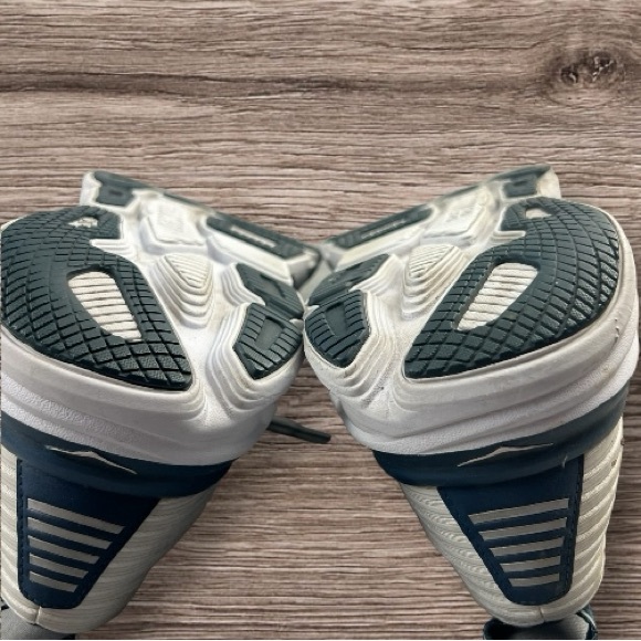 Hola One One  Women's Bondi 6 Wide Width Gray Sz: 10D - Picture 10 of 15